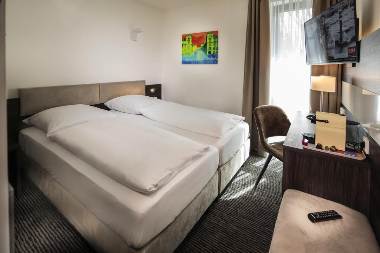 Hotel Suedstern Мюнхен Екстериор снимка